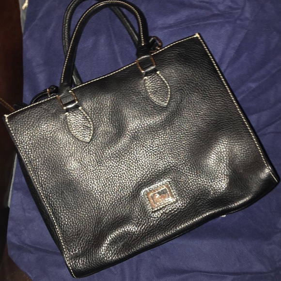 Dooney & Bourke Authentic Black Purse Like New - Picture 6 of 8